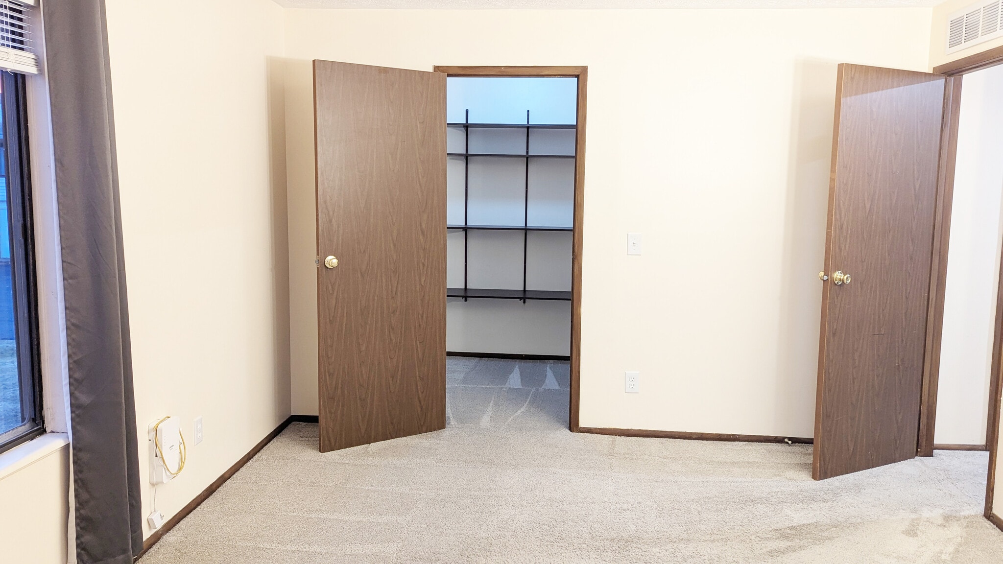 Building Photo - 70 Twilight Dr