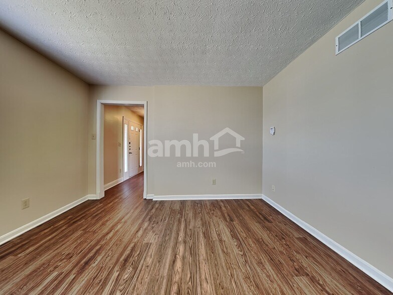 Building Photo - 7083 Hunters Moon Ct