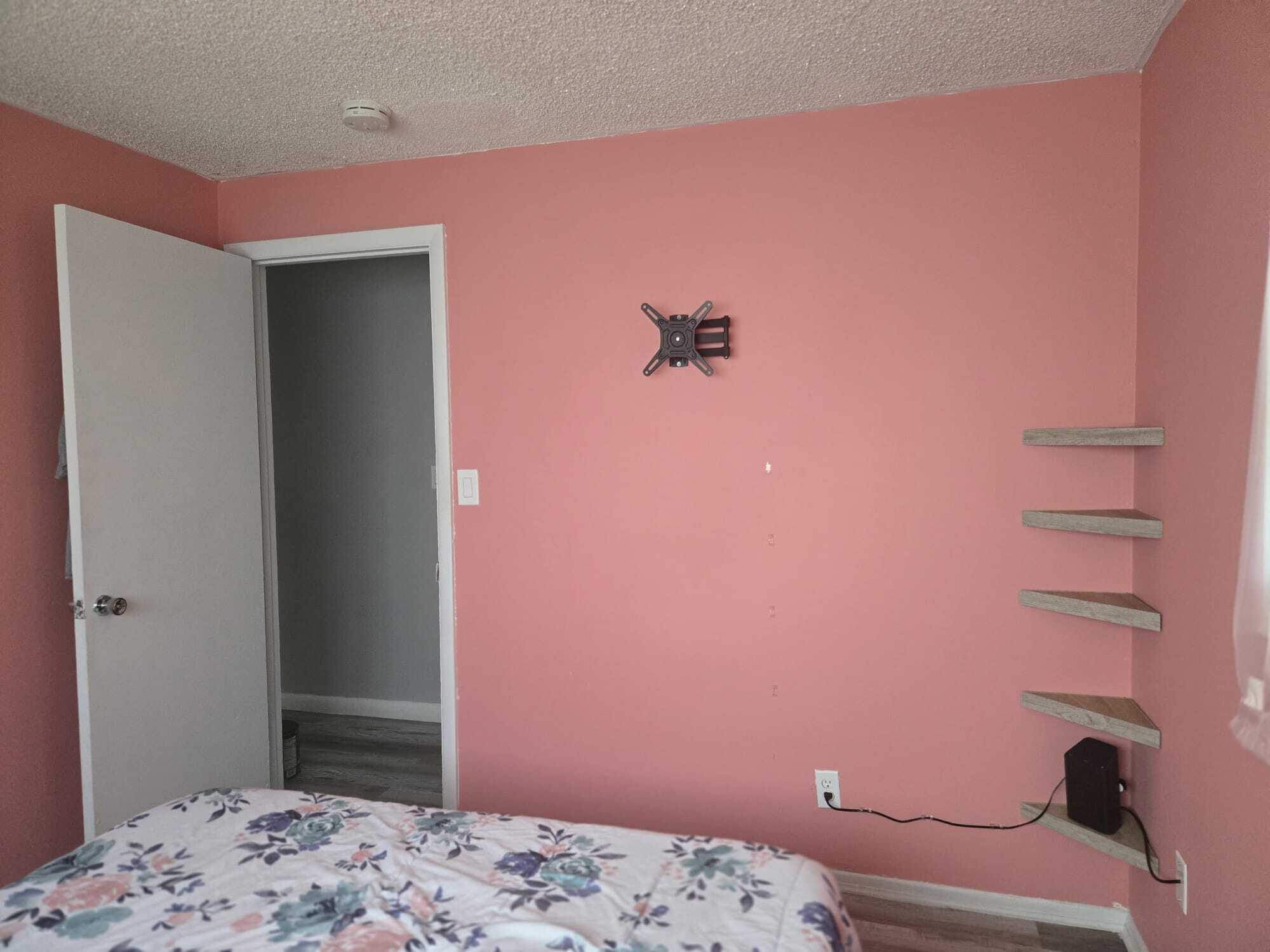 Room #1.2 - 5354 Marcia Pl