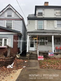 Building Photo - 324 1/2 Ohio Ave-
