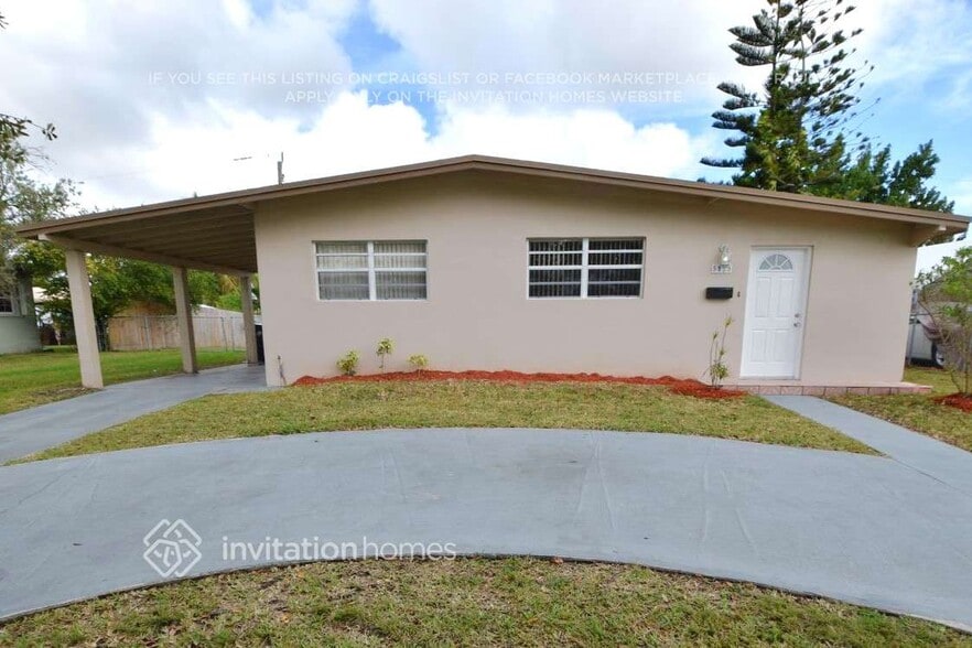 Primary Photo - 5115 SW 112th Ave