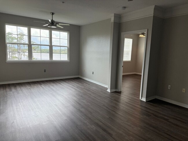 Building Photo - $1975 | 3-Bedroom 2-Bath Condo | Fully Ren...