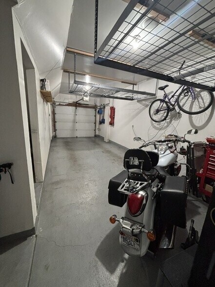 Building Photo - 1458 W 50 N