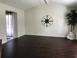 Building Photo - 312 Willow Springs Dr