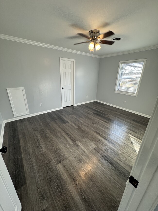 Bedroom two - 1835 W Jackson St