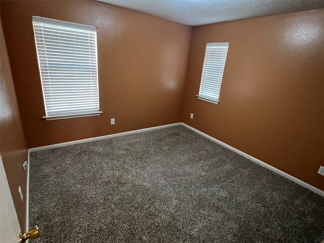 Building Photo - 8923 Durham Manor Ln