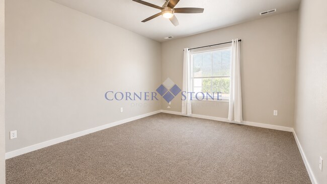 Building Photo - Fantastic Home With No Back Neighbors!
