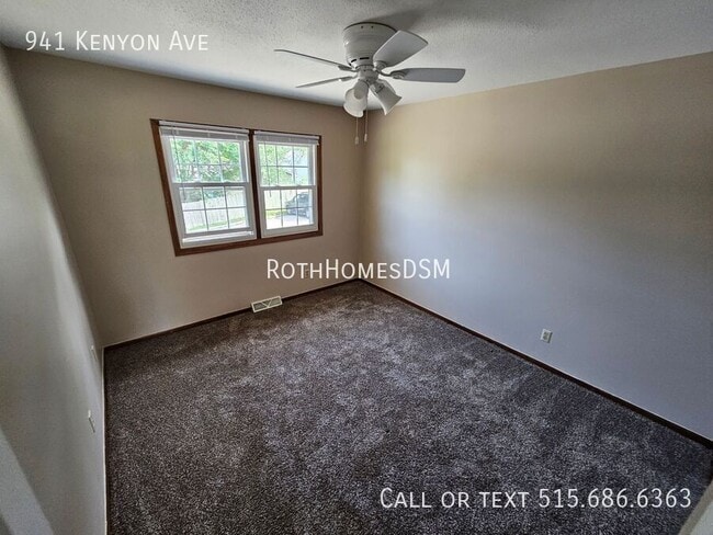Building Photo - 941 Kenyon Ave