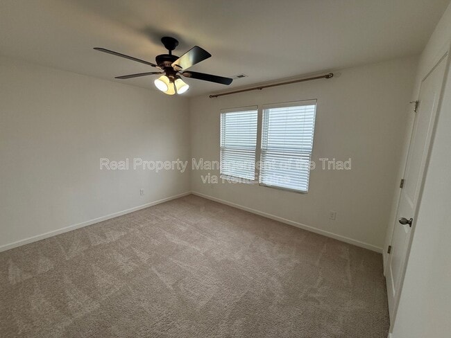 Building Photo - 4670 Wesmar Ct