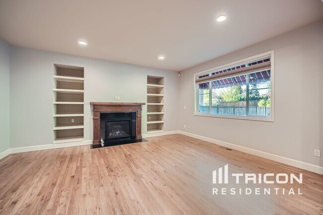 Building Photo - 4316 68th Ave Ct W