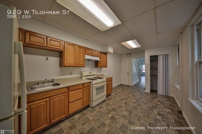 Building Photo - 5-Bedroom/2-Bathroom in Allentown