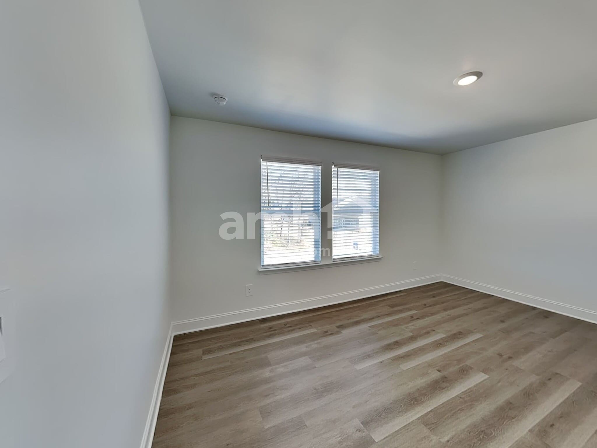 Building Photo - 100 Punderson Dr