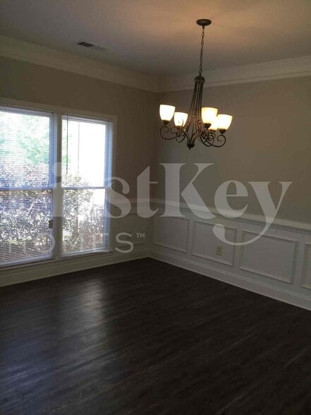 Building Photo - 109 Janney Cir