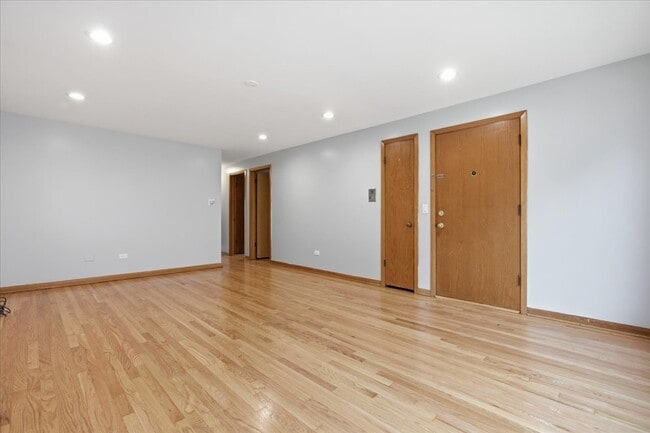 Building Photo - 2746 N 75th Ct