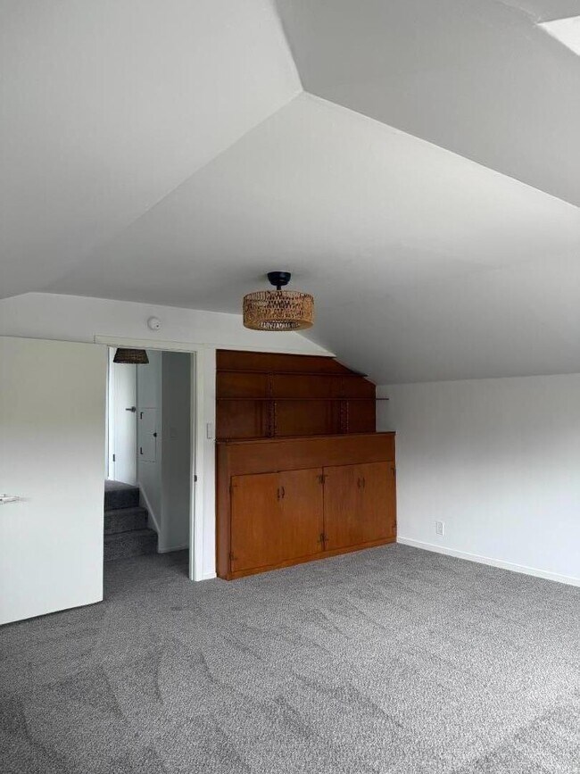 Building Photo - 1508 Davis Dr