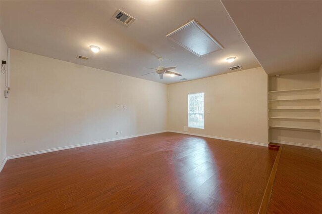 Building Photo - 7106 Sagebranch Ct