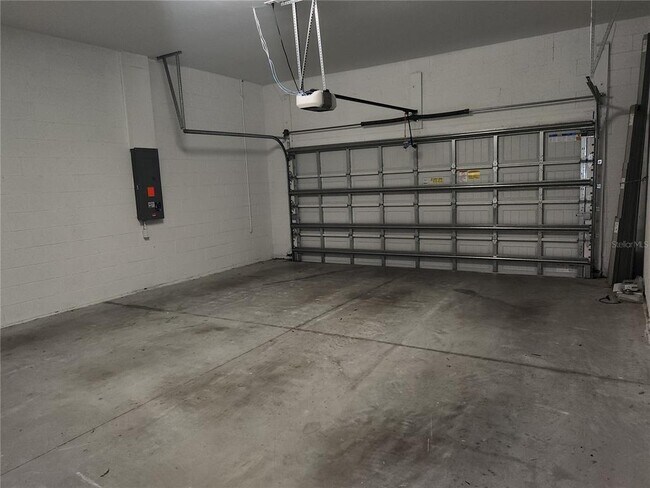 Building Photo - 14536 Eagle Branch Dr