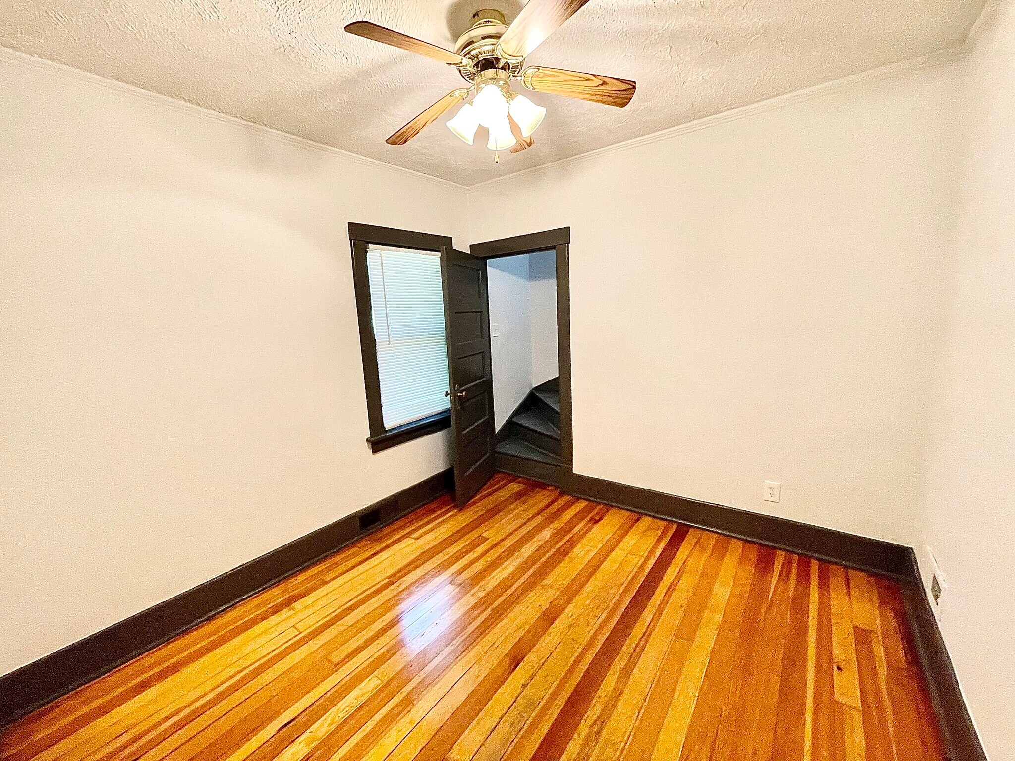 Building Photo - 5315 N 26th St