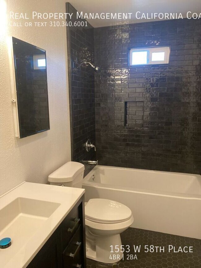 Building Photo - 1553 W 58th Pl