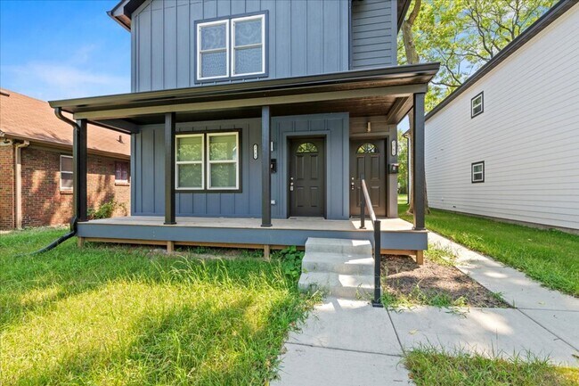 Primary Photo - 2751 Guilford Ave