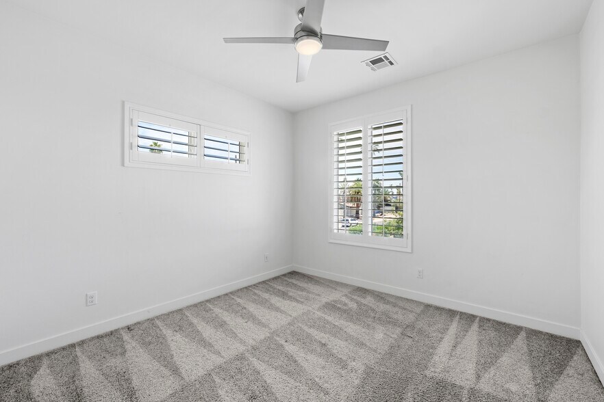 Building Photo - 3030 N 38th St