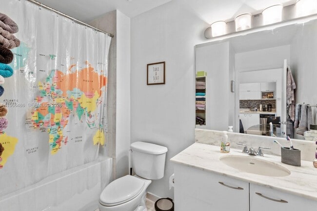 Building Photo - 133 NE 2nd Ave