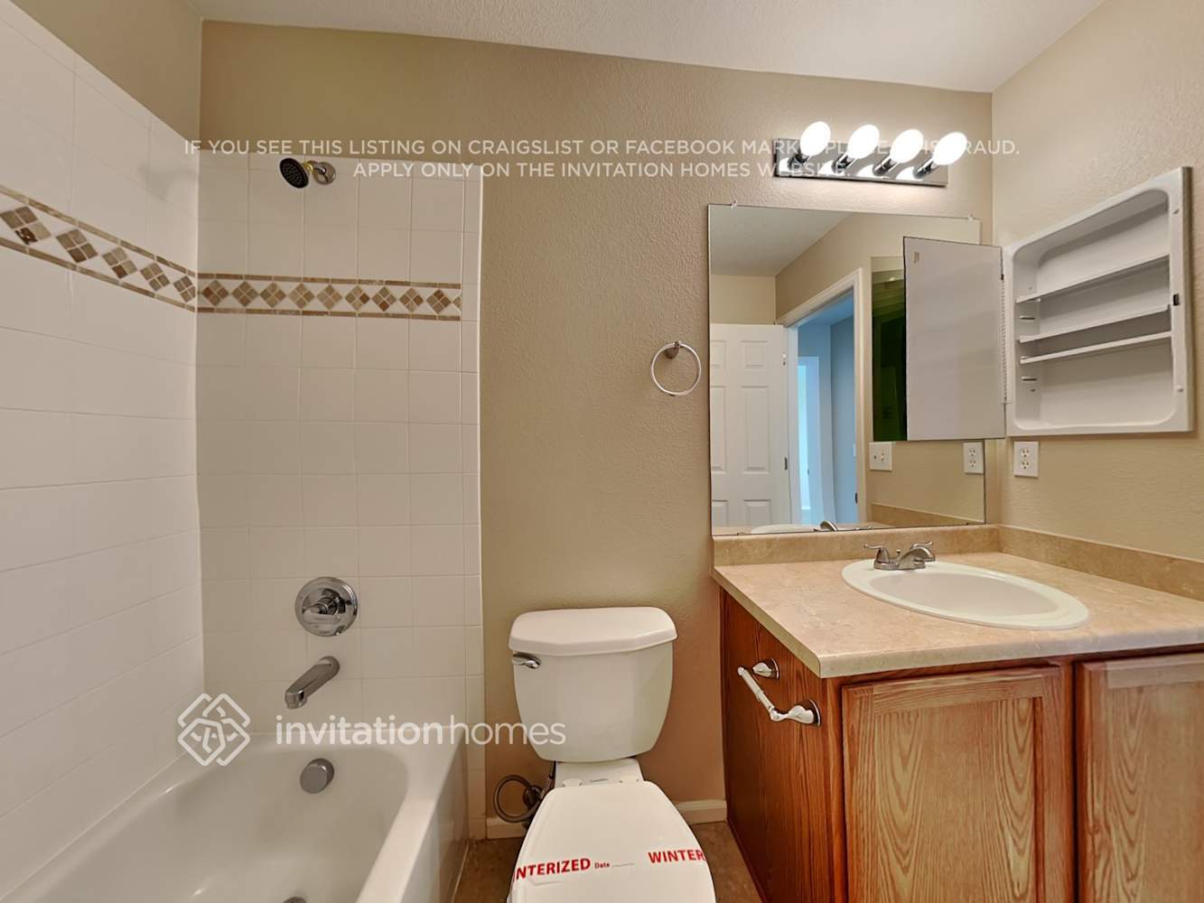 Building Photo - 10297 Waco Ct