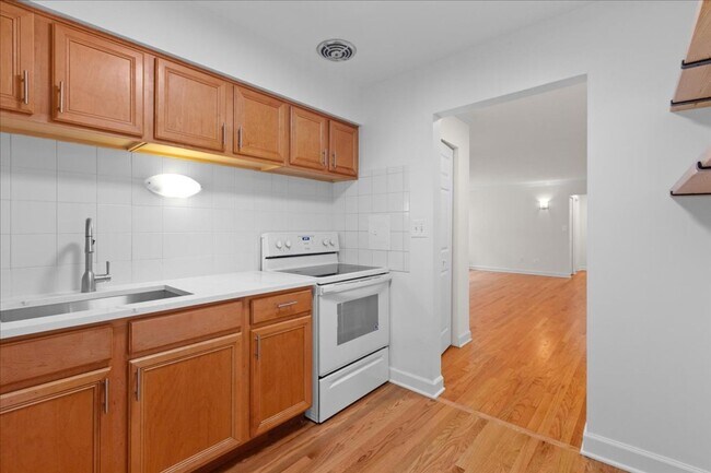 Interior Photo - Catalpa Vista Apartments