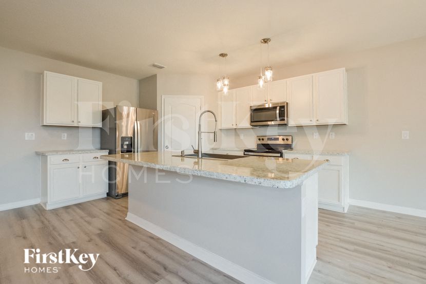 Building Photo - 1761 Brockridge Rd