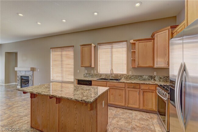 Building Photo - 10876 Scamadella St