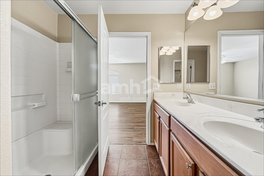 Building Photo - 7881 S Sentinal Stone Dr