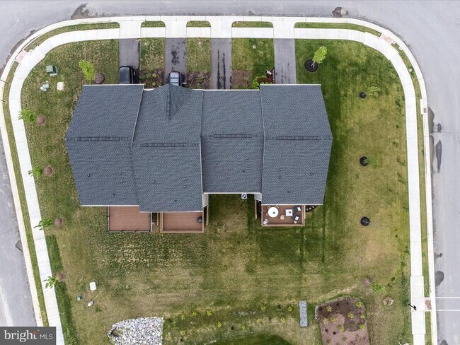 Building Photo - 113 Heyford Dr