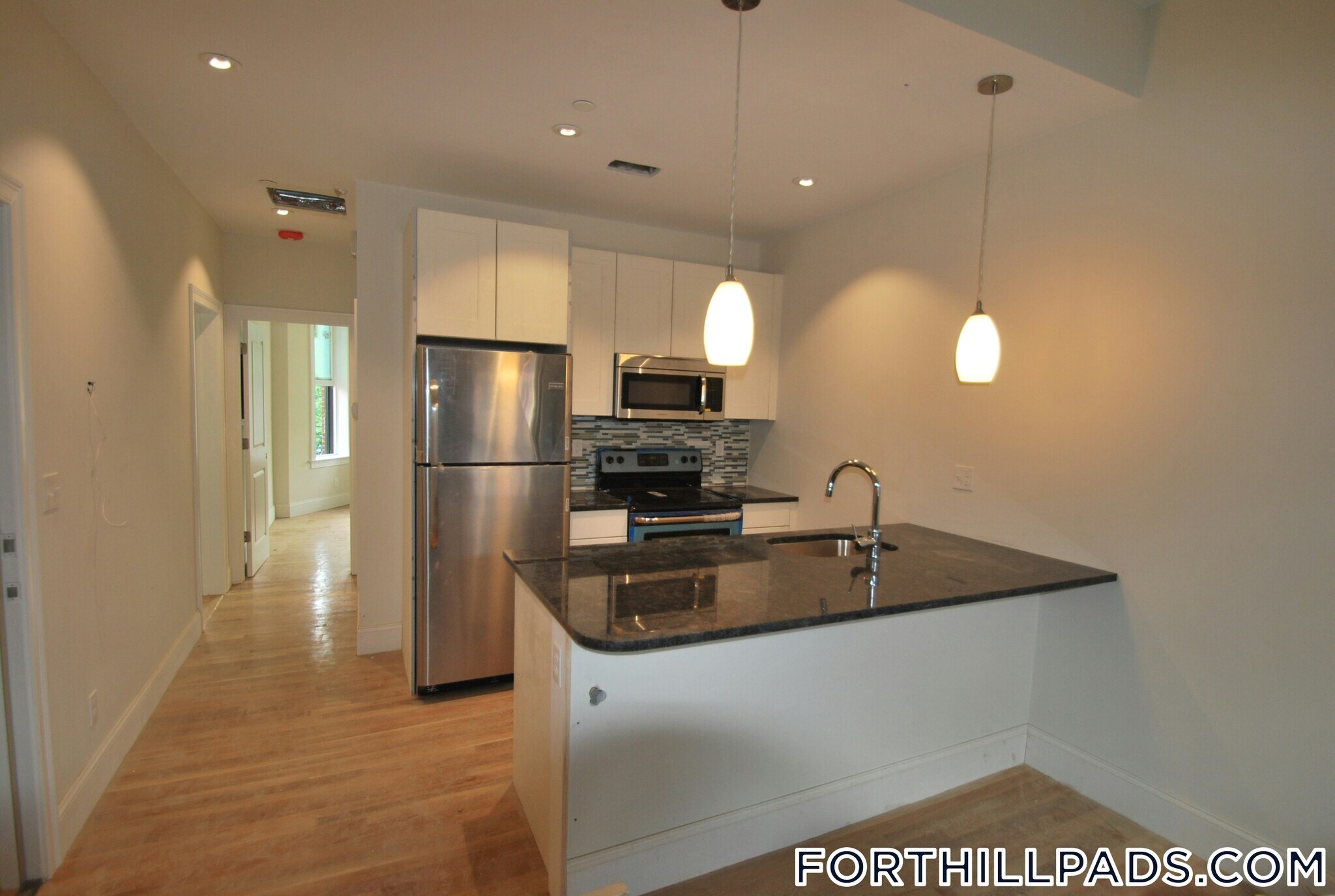 Building Photo - 53 Fort Ave