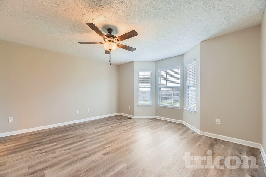 Building Photo - 206 Bettis Rd