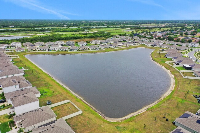 Building Photo - 5310 Preserve Blvd