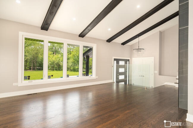 Building Photo - 12407 91st Ave