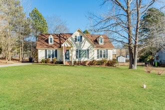 Building Photo - 10 Market Hall Ct