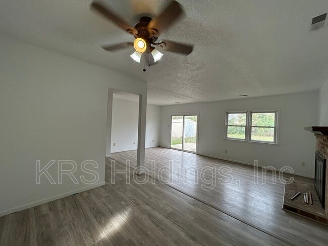 Building Photo - 1760 Turquoise Ct