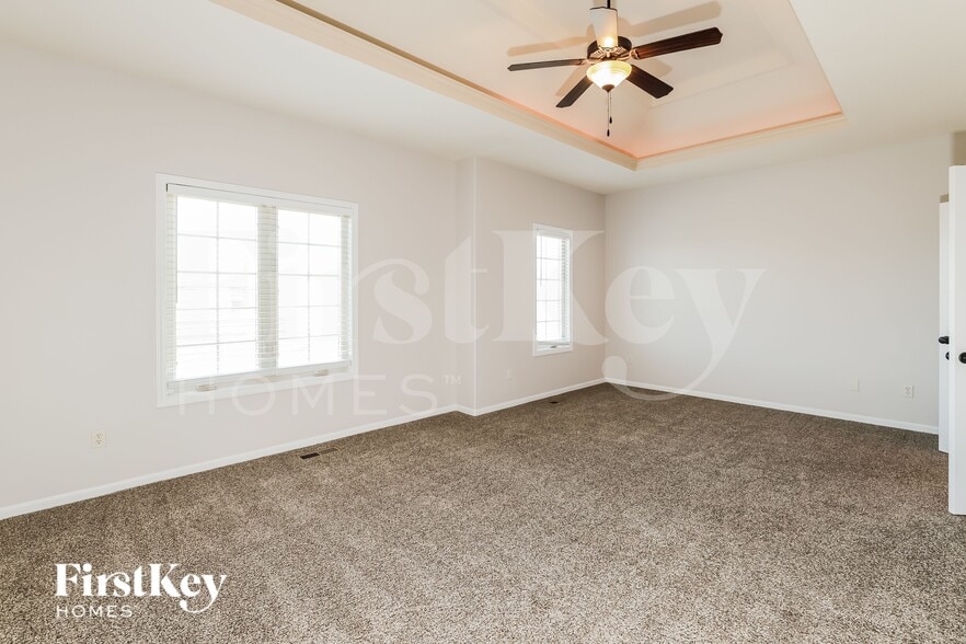 Building Photo - 10115 NE 103rd St