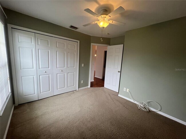 Building Photo - 3228 Lucaya Ave