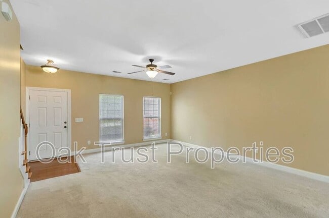 Building Photo - 126 Tuscany Ct