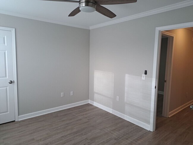 Building Photo - 7325 Claudia's Way