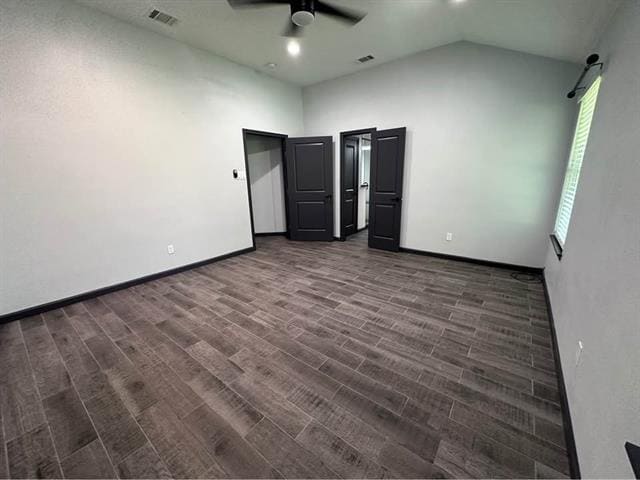 Building Photo - 204 Clearwood Dr