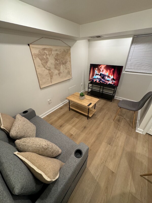 Building Photo - 28 S Ingram St