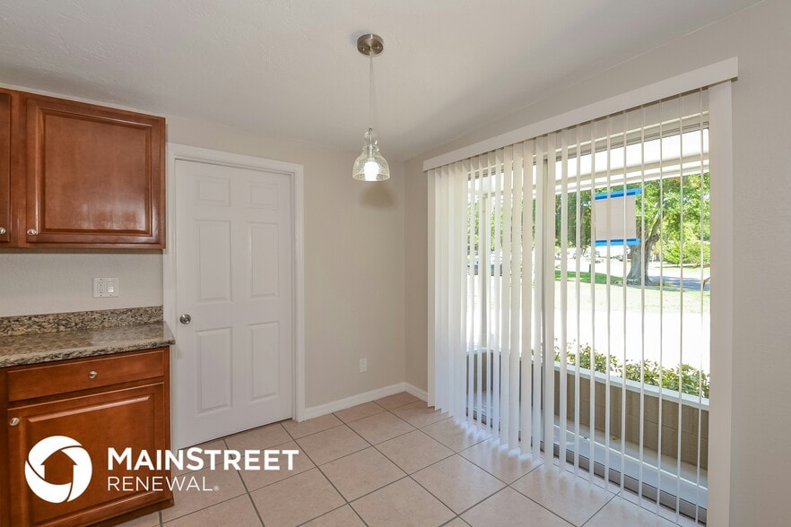 Building Photo - 4801 Bell Meade Dr