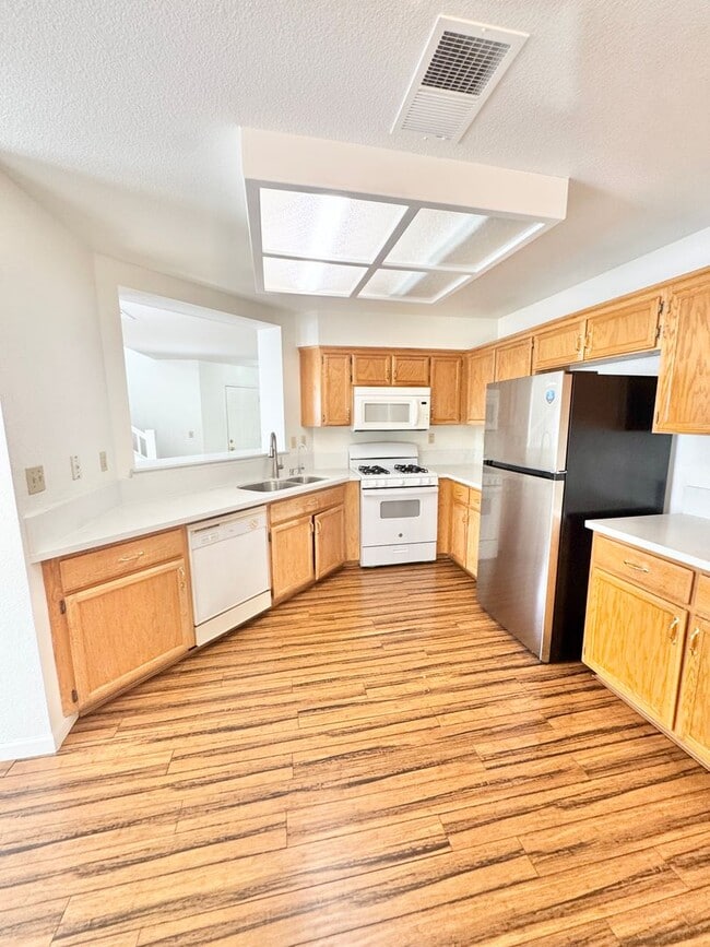 Building Photo - 310 Brightstone Cir