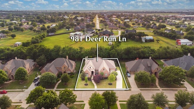 Building Photo - 981 Deer Run Ln