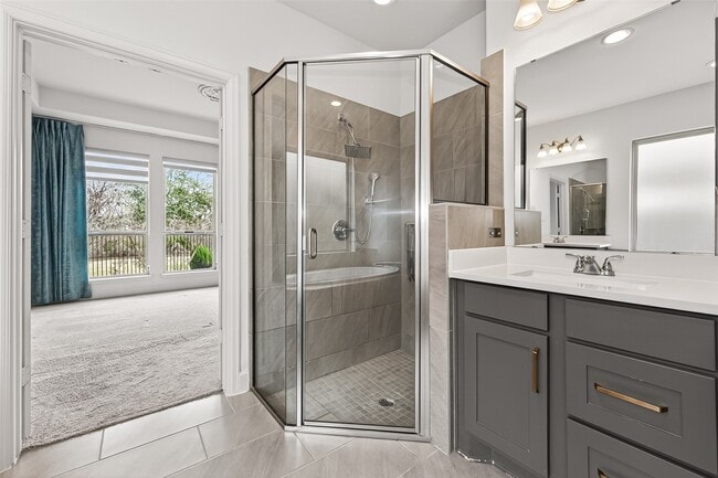 Building Photo - 12719 Hydeland Dr