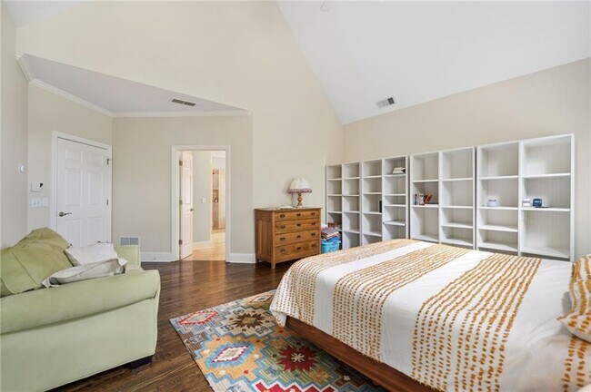 Building Photo - 12510 Preserve Ln