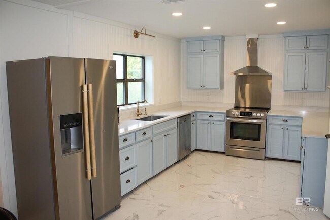 Building Photo - 852 Prospect Ave